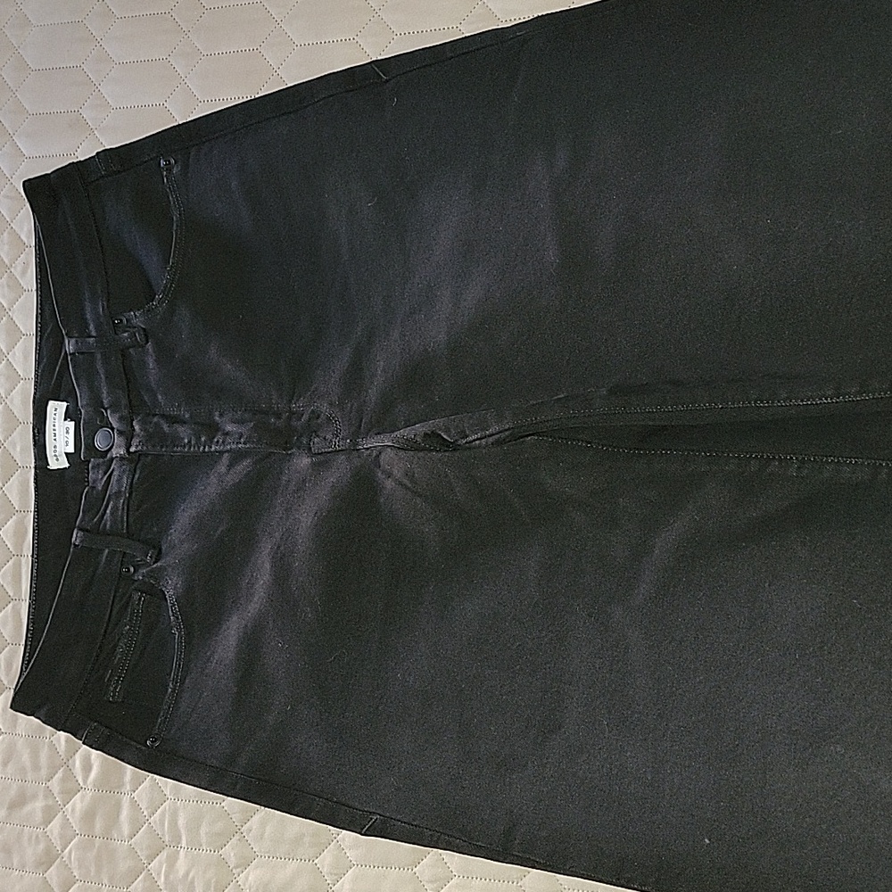 Good American Good Skate High Rise Loose Leg Jeans - Picture 5 of 11
